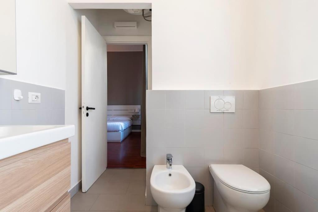 Apartamento Loft In Zona Buonarroti Milán Exterior foto